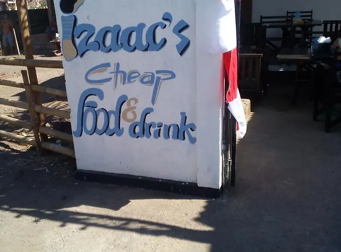 فندق مبيت وإفطار Izaac's 3*