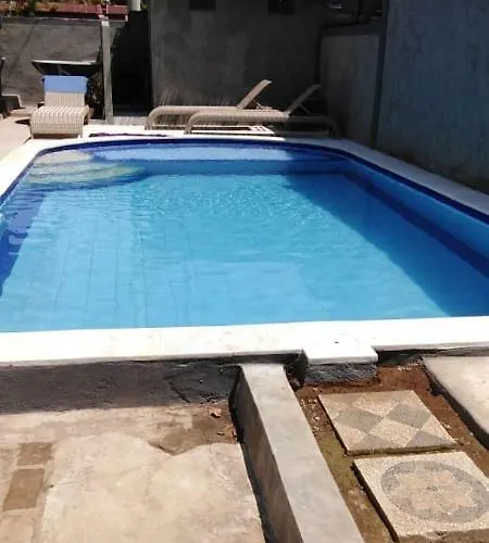 Izaac's 3*